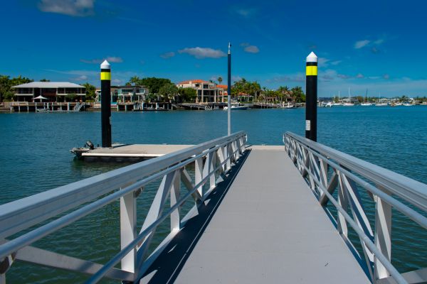 Madison Dock Service